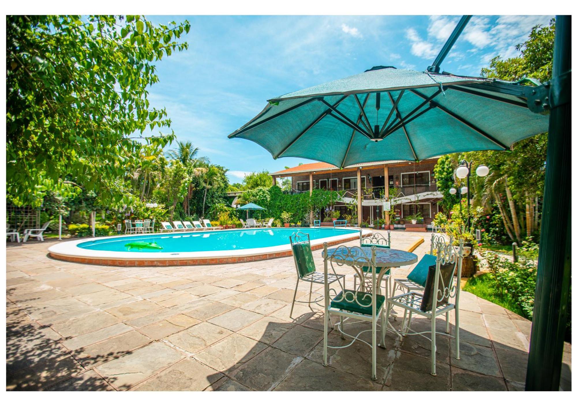 Hotel Boutique El Rancho Olivo Villamontes ภายนอก รูปภาพ